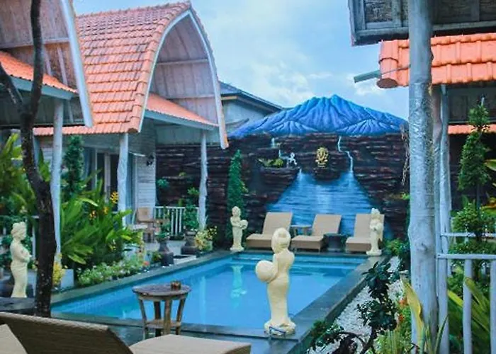The Box Paradise 4* Batununggul